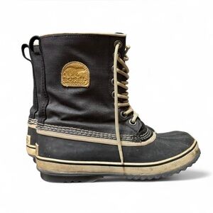 Sorel women’s Black and Beige Snow Boots